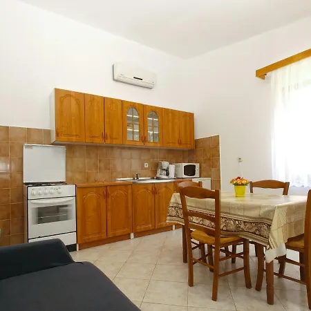 Appartement Vinko 1907 *